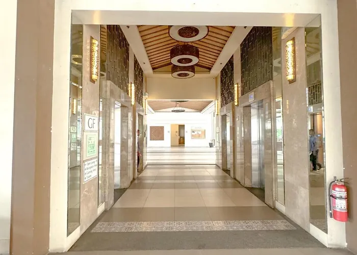 Apartment At Fairway Terraces Near Naia T3