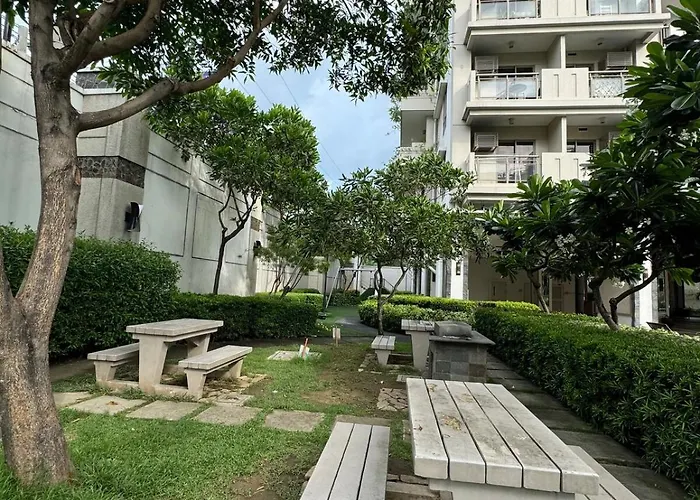 At Fairway Terraces Near Naia T3 Manila
